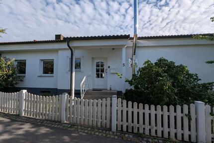 Bungalow mit Garten, hunde- und kinderfreundlich, nahe der Natur - Nürnberg Katzwang