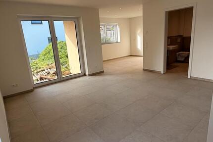Neubau 3 Zimmer Wohnung mit Balkon in Zülpich