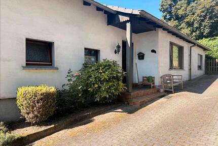 Einfamilienhaus zum Kauf - 399.000,00&nbsp;EUR Kaufpreis, ca.&nbsp; 160,00&nbsp;m&sup2; in Halver (PLZ: 58553)