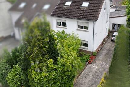 Haus in Wadgassen Schaffhausen - 390.000,00&nbsp;EUR Kaufpreis, ca.&nbsp; 278,00&nbsp;m&sup2;&nbsp;Wohnfl&auml;che in Wadgassen / Schaffhausen (PLZ: 66787)