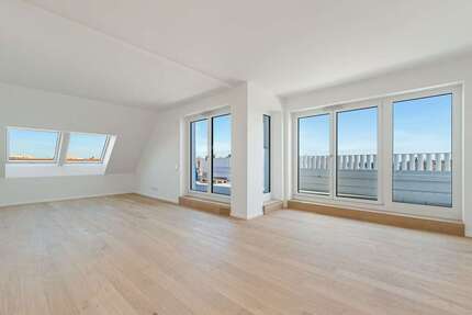 Wohnung zum Kaufen in Berlin 754.000,00 € 104.67 m²