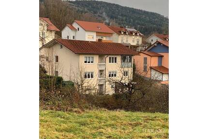 Zweifamilienhaus in Ruhiger Siedlungslage! - Grafling