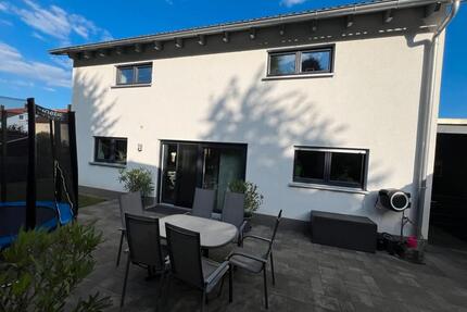 Stilvolles EFH mit Top Energieeffizienz & Gartenparadies - Bad Kissingen