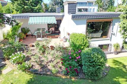 Haus zum Kaufen in Idstein 875.000,00 € 223.43 m²