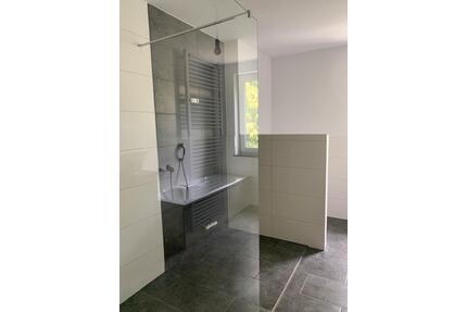 3-Raum Wohnung mit großem Balkon und Blick ins Grüne - Zwickau Auerbach