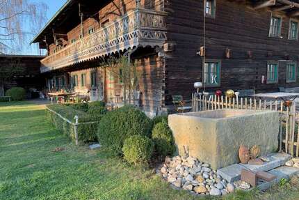 Haus zum Kaufen in Vilsbiburg 1.699.000,00 € 325 m²