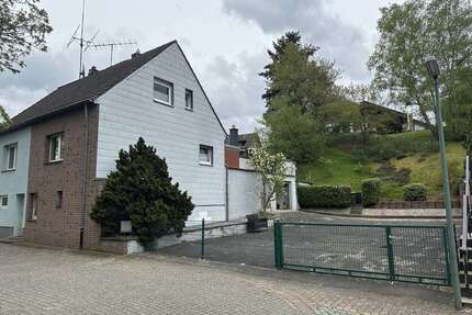 Haus zum Kaufen in Alsdorf 195.000,00 € 70 m²