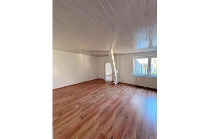 4 Zimmer Erdgeschosswohnung, 118m2 in Hofgemeinschaft - Wolfsburg Almke