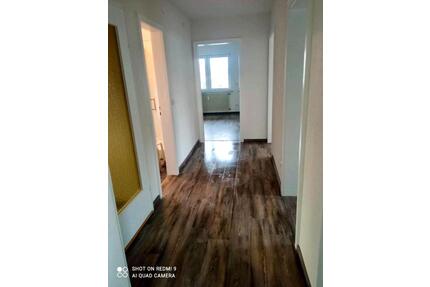 3 Zimmer Wohnung in Hohenwart - 760,00&nbsp;EUR Kaltmiete, ca.&nbsp; 79,00&nbsp;m&sup2; in Pforzheim (PLZ: 75181) Eutingen