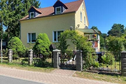 Verkaufe ruhig gelegenes Einfamilienhaus mit Garten - Schönwalde-Glien