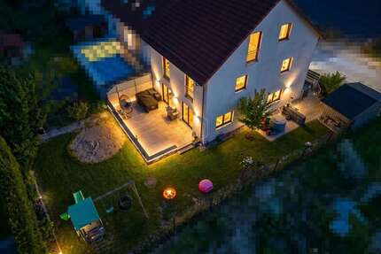 Haus zum Mieten in Jesenwang 2.990,00 € 184.31 m²