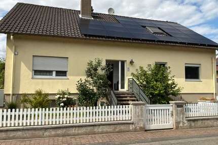 Haus zum Kaufen in Hahnheim 578.000,00 € 214.2 m²
