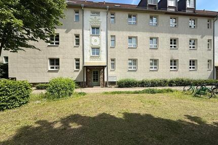 *1. Monat Kaltmietfrei* Helle 2-Zimmer-Wohnung mit Balkon in Leipzig