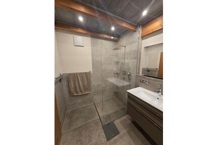 Wunderschöne 4,5 Dachgeschoss-Maisonette-Wohnung in Tettnang