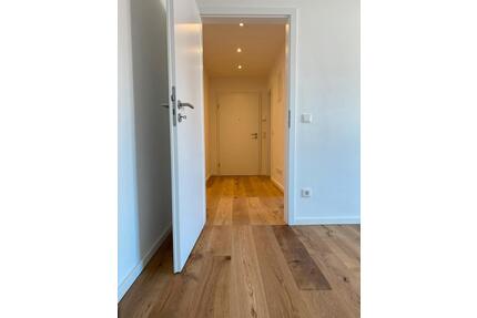 * Neuwertige 2-ZKB Whg. mit EBK * - Bielefeld Schildesche