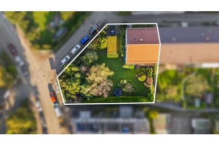 Haus zum Kaufen in Kirchheim unter Teck 699.000,00 € 194.45 m²