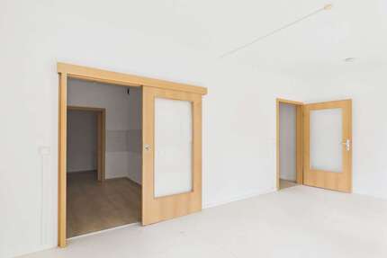 Wohnung zum Mieten in Chemnitz 357,00 € 67.46 m²