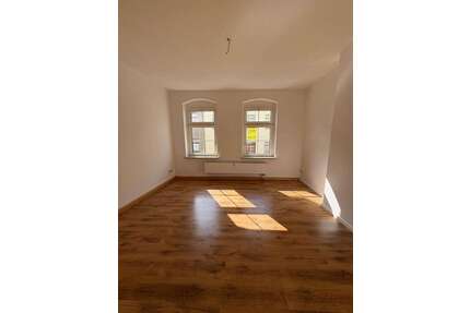 Wohnung zum Mieten in ReichenbachVogtland 180,00 € 30 m² - Reichenbach/Vogtland