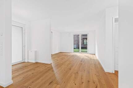 Fertiggestellter KFW 55 Neubau mit Townhouse Feeling - 4 Zimmer zum Erstbezug mit moderner Ausstattung, Energieklasse A+ und kleinem Grundstück - Hamburg Marienthal