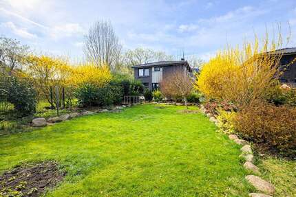 Haus zum Kaufen in Fredenbeck 195.000,00 € 110.23 m²