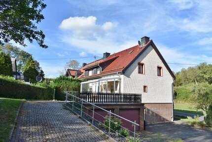 Haus zum Kaufen in Prüm 225.000,00 € 145 m²
