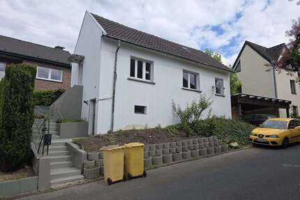 Haus zum Kaufen in Bonn 185.000,00 € 68.12 m²