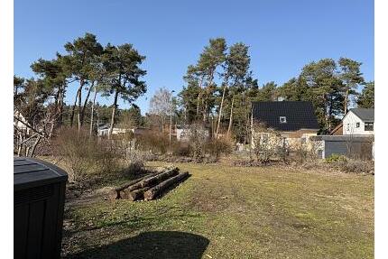 ERSCHLOSSEN IN RUHIGER LAGE - 225.000,00&nbsp;EUR Kaufpreis, ca.&nbsp; 699,00&nbsp;m&sup2; in Bernau (PLZ: 16321)
