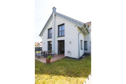 Haus zum Kaufen in Ihringen-Wasenweiler 799.000,00 € 140 m²