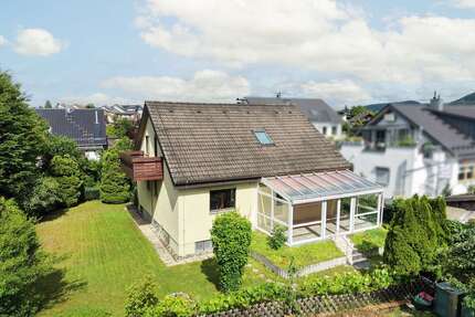 Haus zum Kaufen in Böbingen an der Rems 449.000,00 € 148 m²