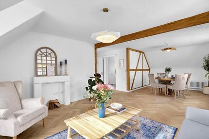 4-Zimmerwohnung, 80m2, Einzelgarage, 3x Kellerräume zum Verkauf - Stuttgart Luginsland