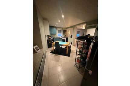 Erdgeschosswohnung in Roxheim - 900,00&nbsp;EUR Kaltmiete, ca.&nbsp; 65,00&nbsp;m&sup2; in Bad Kreuznach (PLZ: 55543) Bad Münster am Stein-Ebernburg