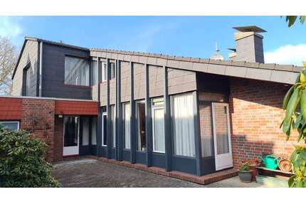 Haus zum Kaufen in Varel 360.000,00 € 240 m²