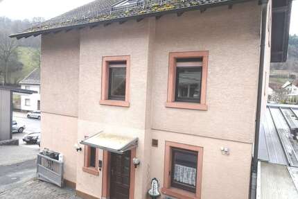 Haus zum Kaufen in Mörlenbach 420.000,00 € 307 m²