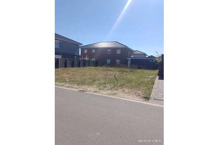 Grundstück zu verkaufen in Heide 79.000,00 € 323 m²