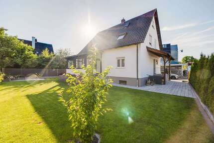 Haus zum Kaufen in Altdorf 749.000,00 € 168 m²