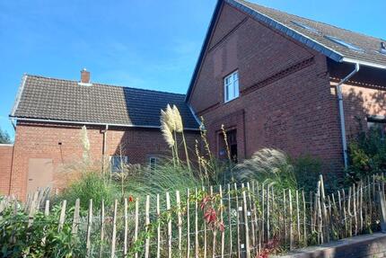 Gemütliches Hygge-Haus mit großem Garten in ruhiger Lage (31688) - Nienstädt