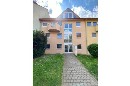 *Neu* 2-RW mit Einbauküche und Stellplatz zu vermieten! - Salzatal Schiepzig