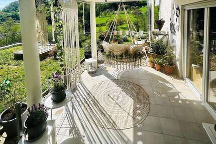 Wohnung zum Kaufen in Lörrach-Hauingen 469.000,00 € 123.1 m²