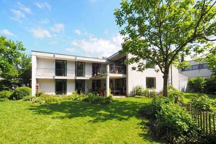 Haus zum Kaufen in Saarbrücken 695.000,00 € 262 m²