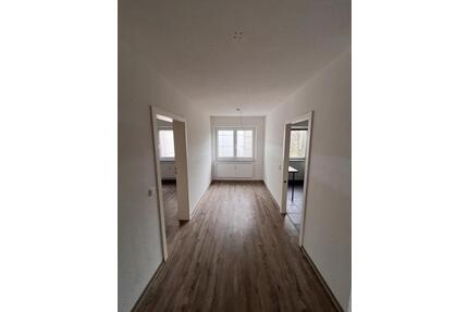 Wohnung Mietwohnung Mettenhof 3-Zimmer Balkon - Melsdorf