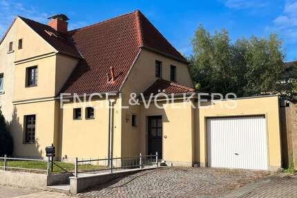 Haus zum Kaufen in Rostock 750.000,00 € 127 m²