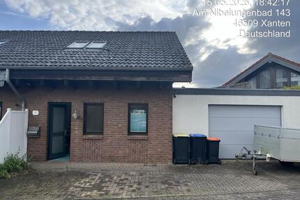 DHH zu verkaufen mit großer Garage - Xanten