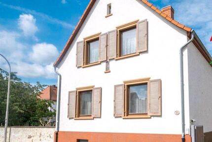 3 Zimmer in Rodgau Weiskirchen - 1.250,00&nbsp;EUR Kaltmiete, ca.&nbsp; 85,00&nbsp;m&sup2; in Rodgau (PLZ: 63110)