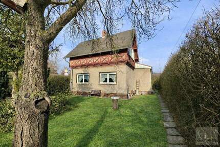 Rarität mit Charme - kleines Einfamilienhaus mit Garten & Nebengelass in Rudolstadt