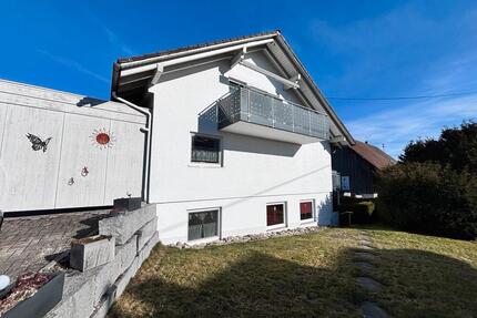 3 Zimmerwohnung Birkendorf mit Terrasse + Garten - Ühlingen-Birkendorf