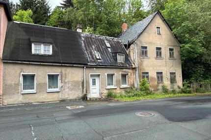 2 Haus zu verkaufen 24.900 € in 08606 Oelsnitzvogtl - Oelsnitz (Vogtland)