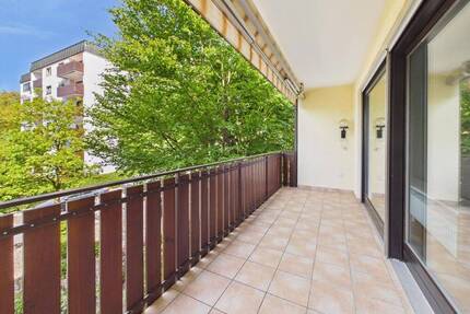 Wohnen mit Sonne & Weitblick, 3,5 Zimmer-Wohnung in Ebersberg
