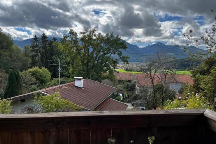 Gemütliche 1-Zimmer-Wohnung mit Balkon & Alpenblick in Bernhaupte - Bergen