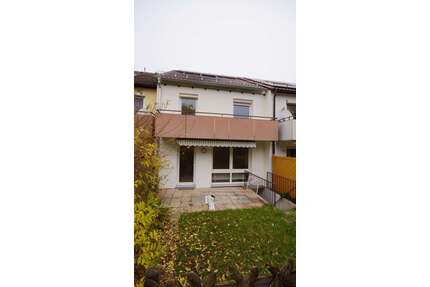 Haus zum Mieten in Plieningen 2.300,00 € 150 m²