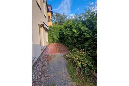 Wohnung zur Miete - 600,00&nbsp;EUR Kaltmiete, ca.&nbsp; 50,00&nbsp;m&sup2; in Meiningen (PLZ: 98617)